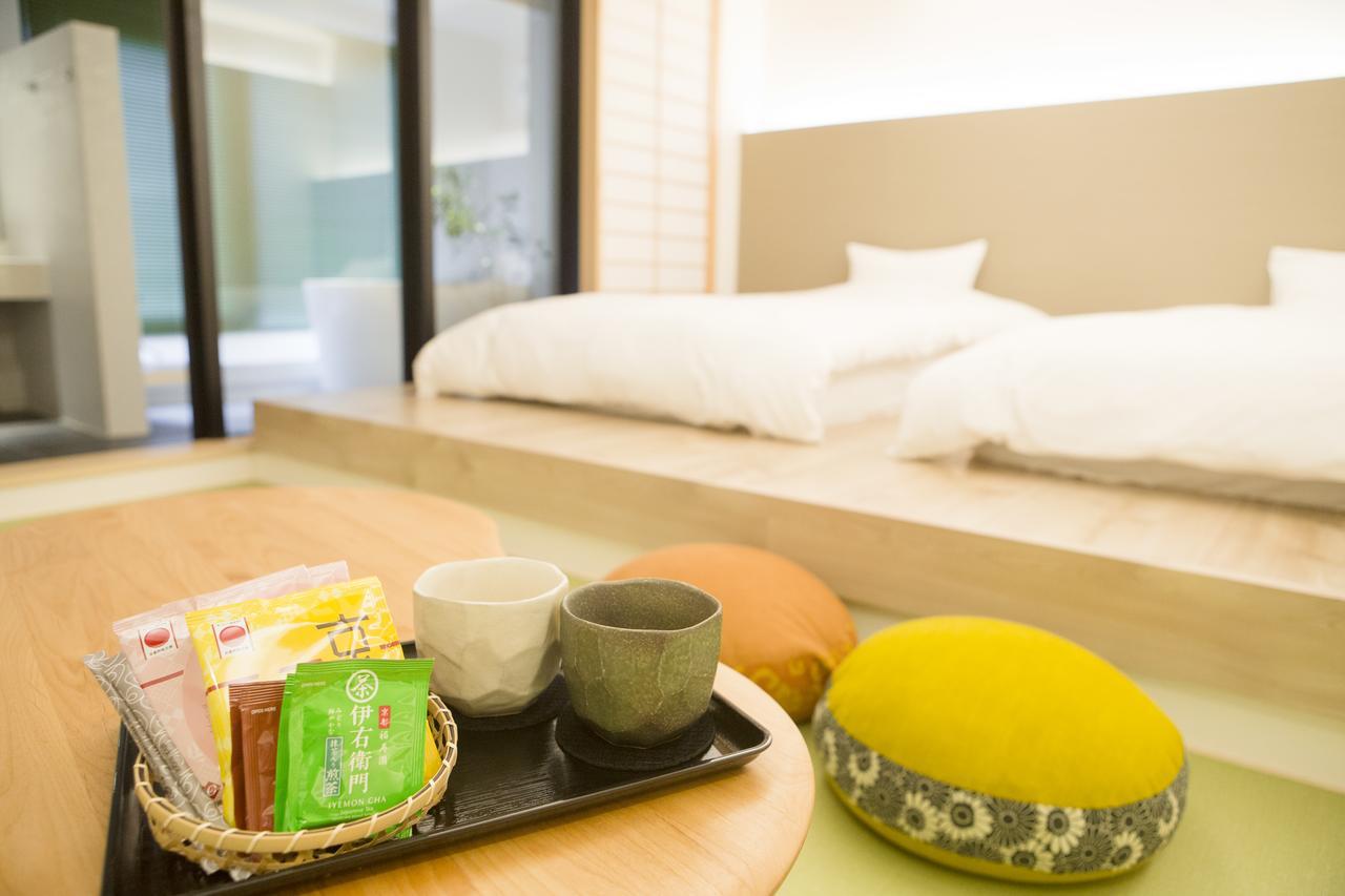 The Hotel Kiyomizu Imperial Palace West Киото Екстериор снимка